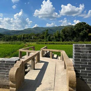 防城港花岗岩仿古石材景区使用案例