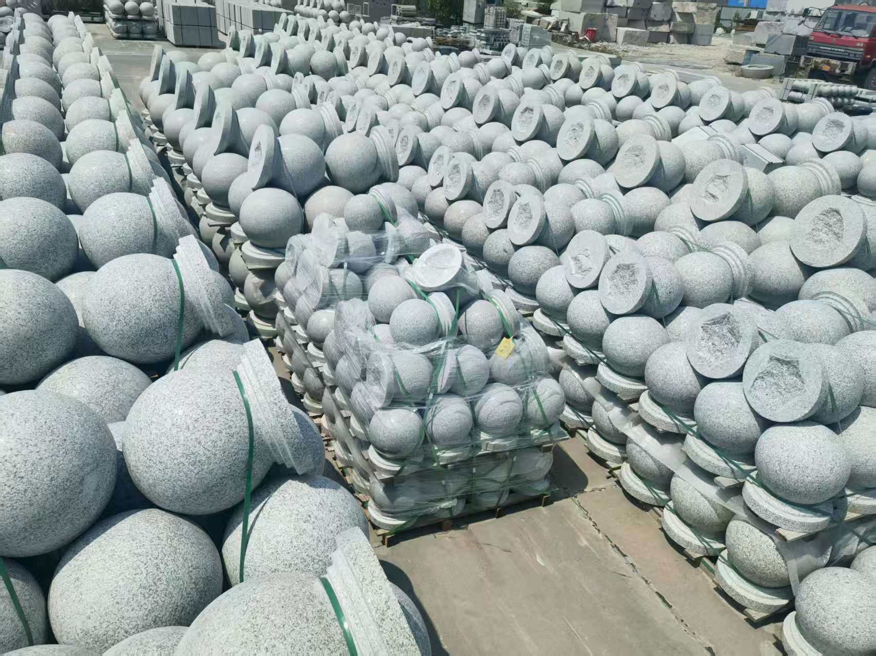 防城港 花岗岩实心圆球，石球，挡车球，挡车石，车止石，路障石。