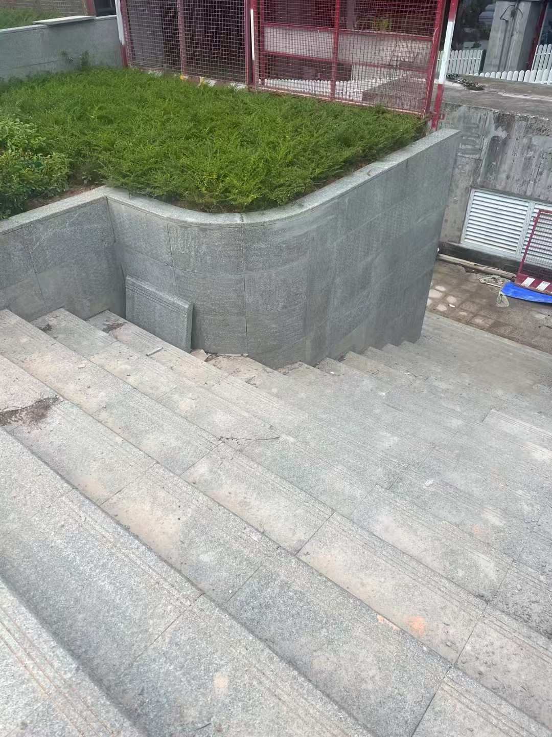 防城港 芝麻黑火烧面铺装案例