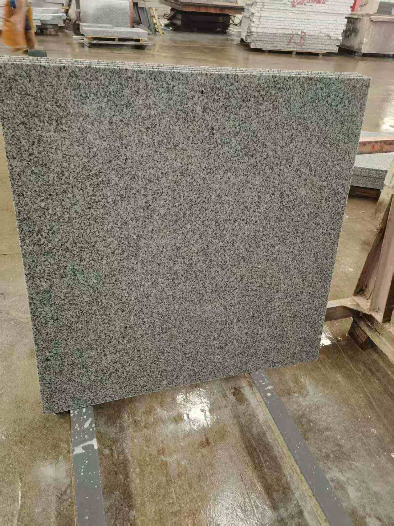 防城港 芝麻白光面900*900，高地铁标准